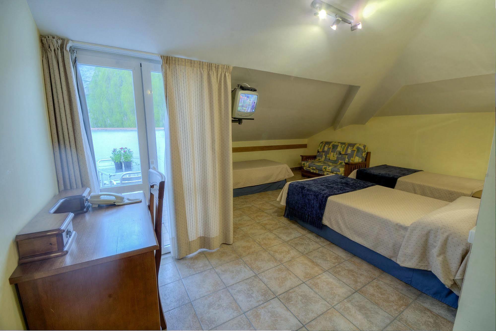 Hostal Jai Alai Leitza  Zewnętrze zdjęcie