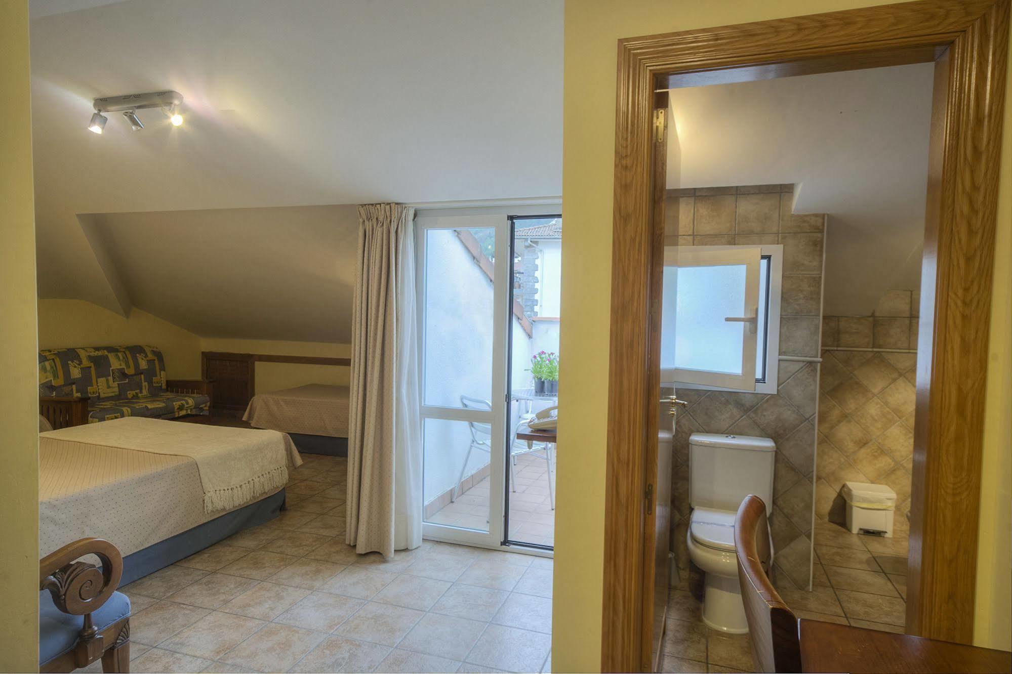 Hostal Jai Alai Leitza  Zewnętrze zdjęcie