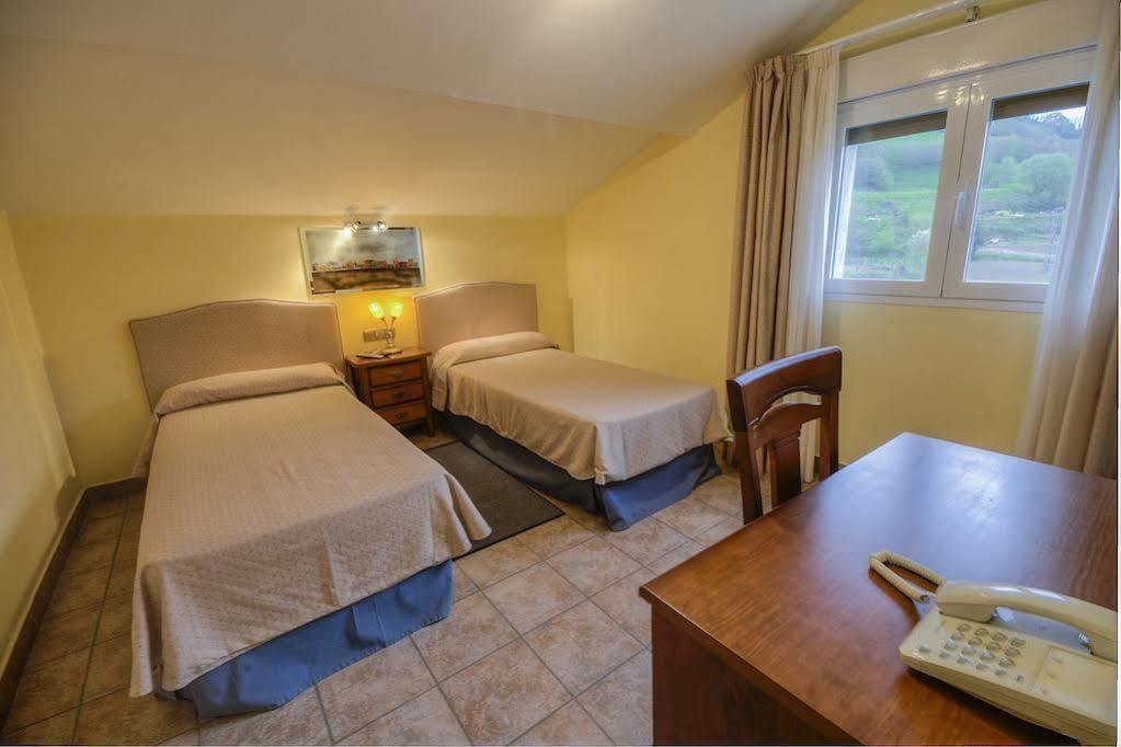 Hostal Jai Alai Leitza  Zewnętrze zdjęcie